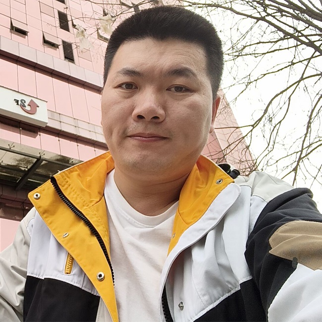 ����׳��